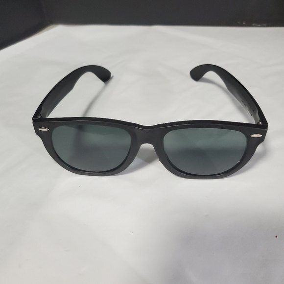 Plastic black toy gift sun glasses set 12 party supply - Picture 5 of 7